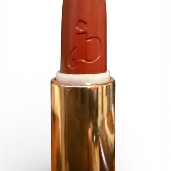 Imayla Juicy Cherry Hydrating Lip stick - Picture 2 of 5